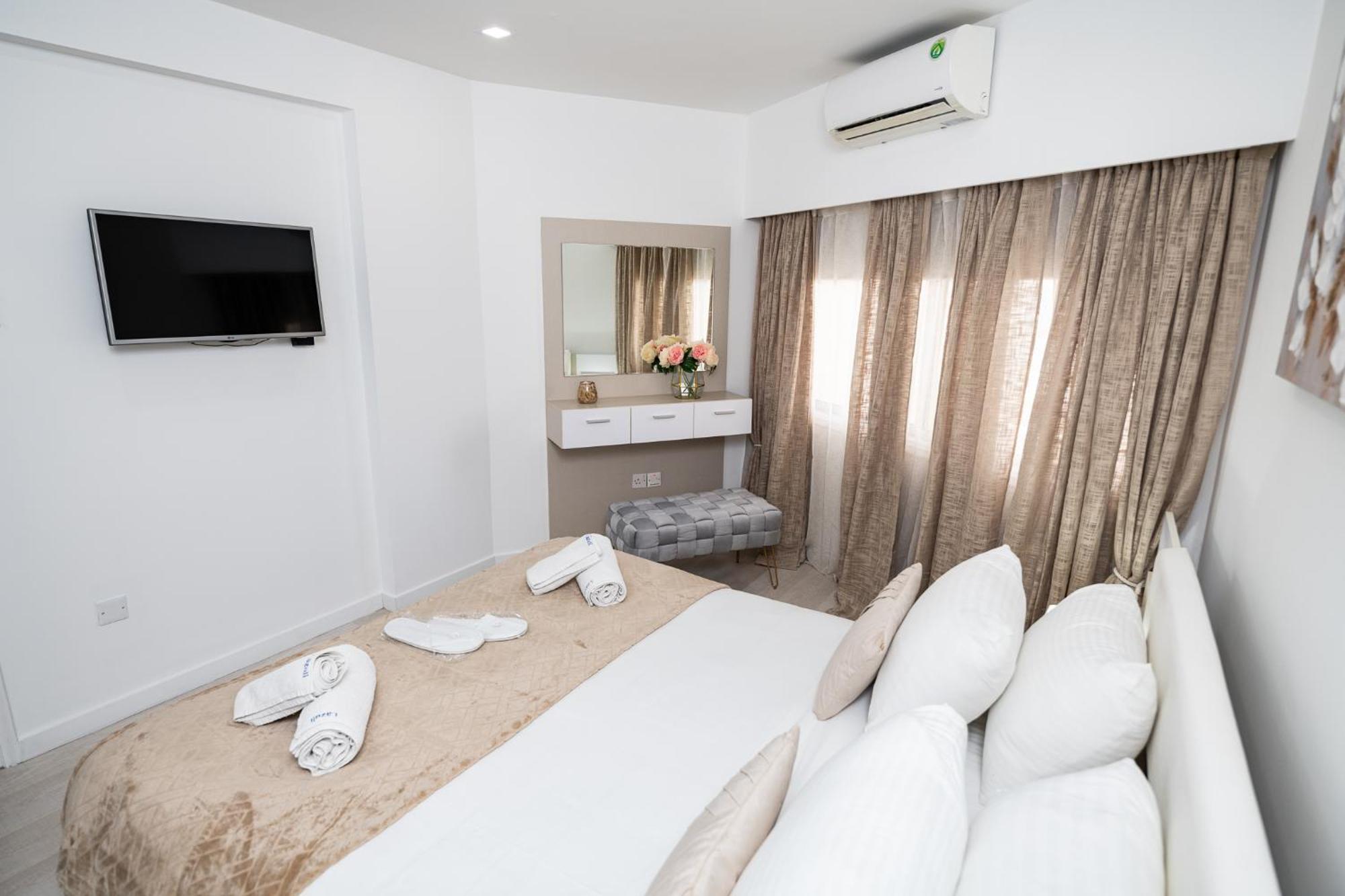 Lazuli Beach & Pool Apartment 501 Larnaca Exterior photo